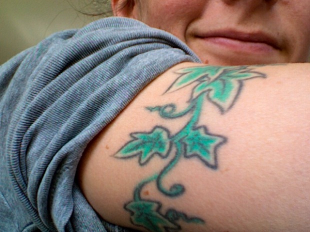 of ivy tattoos ie that Ptolemy IV had an ivyleaf tattoo as well 